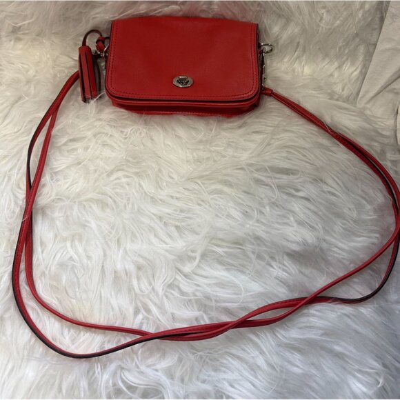 Coach Legacy Leather Penny Shoulder‎ Bag with Turn lock Closure - Picture 1 of 8